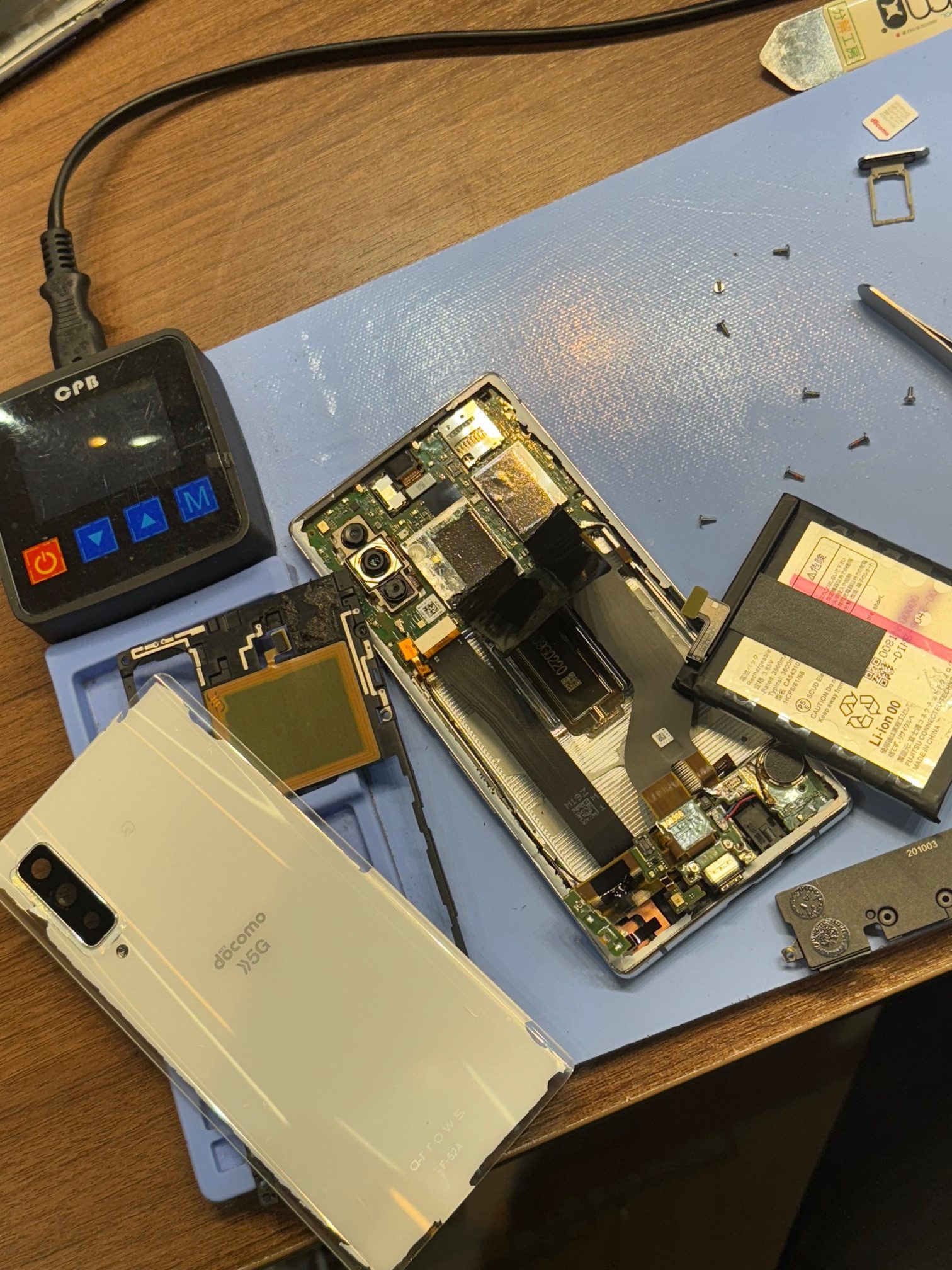 赤池店】3か月放置して起動不可になったarrows NX9(F-52A)【愛知県東郷