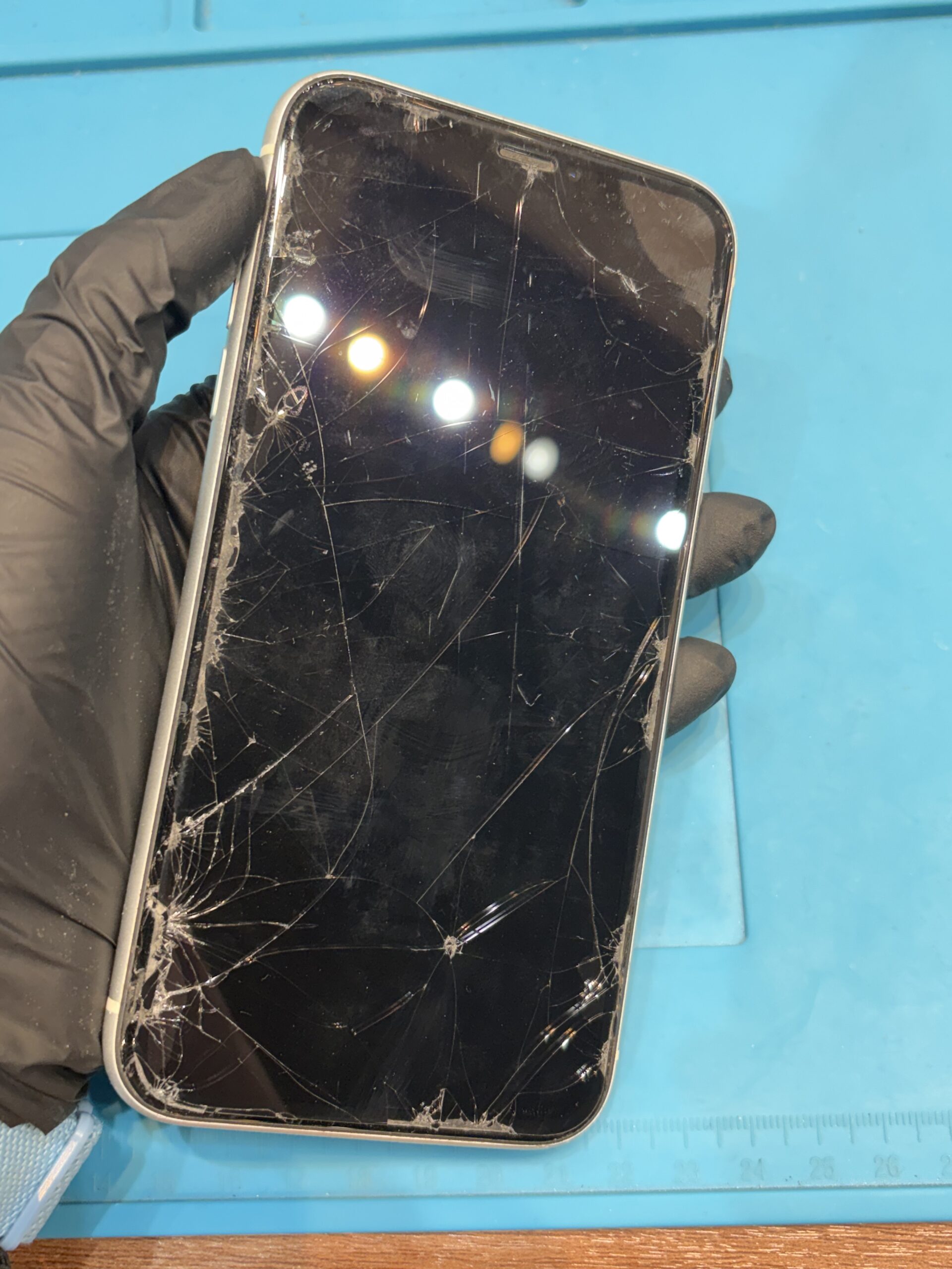 赤池店】iPhoneXRの画面交換【名古屋市からのご来店】 | iPhone修理